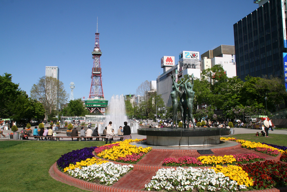 利便性が高く美しい街並みが広がる札幌市中心部の風景